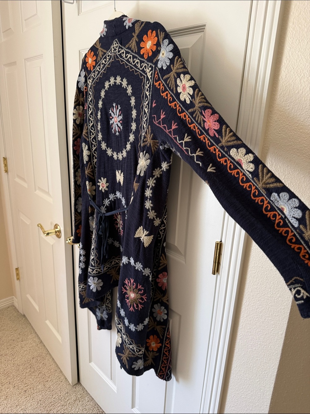Johnny Was Biya Navy w/ multi colored embroidered Floral Open Cardigan, size M - Picture 9 of 11